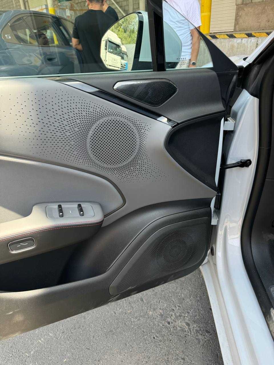 Zrrkr 007 GT AWD