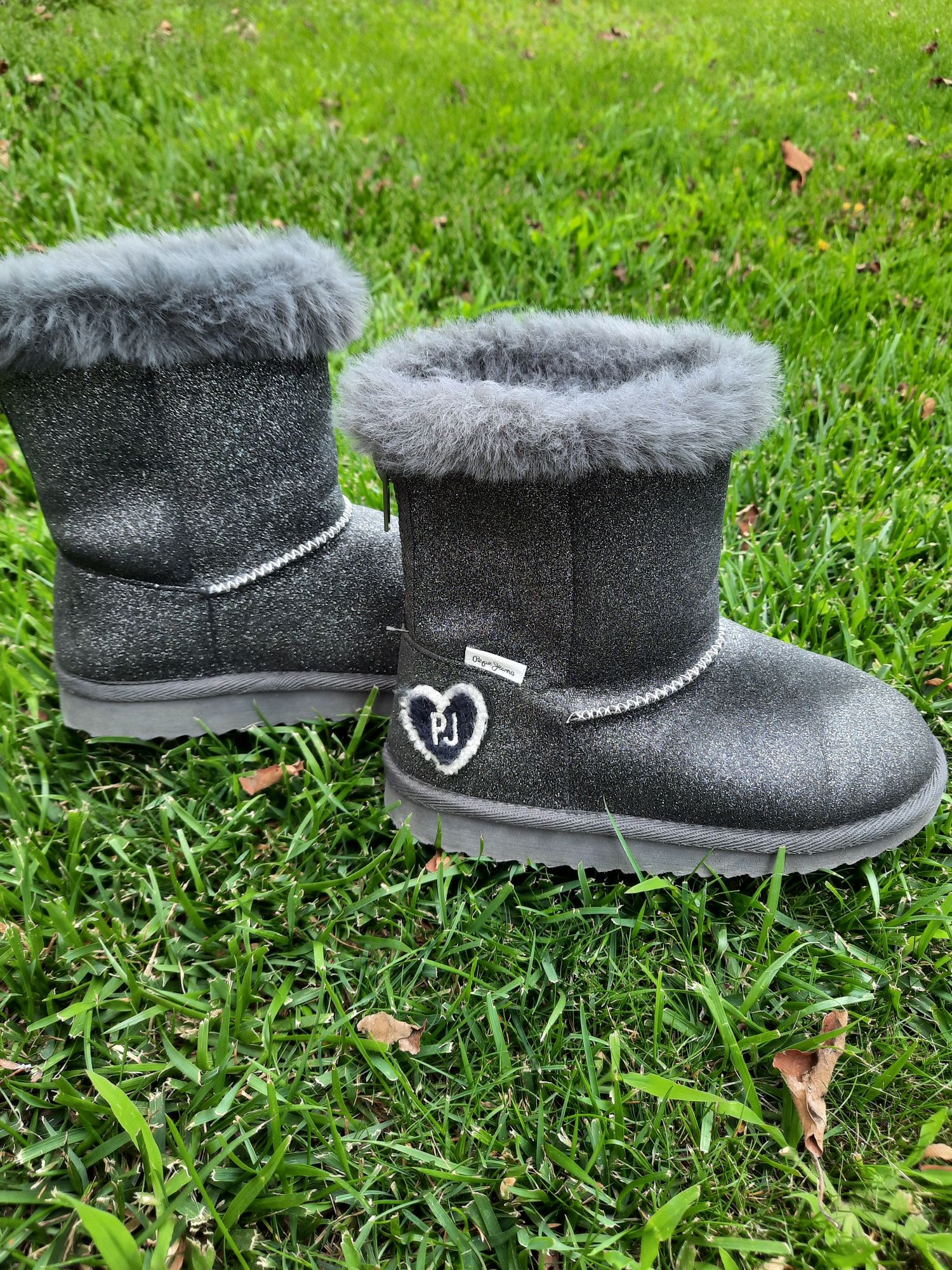 Ugg Pepe Jeans, impecabile