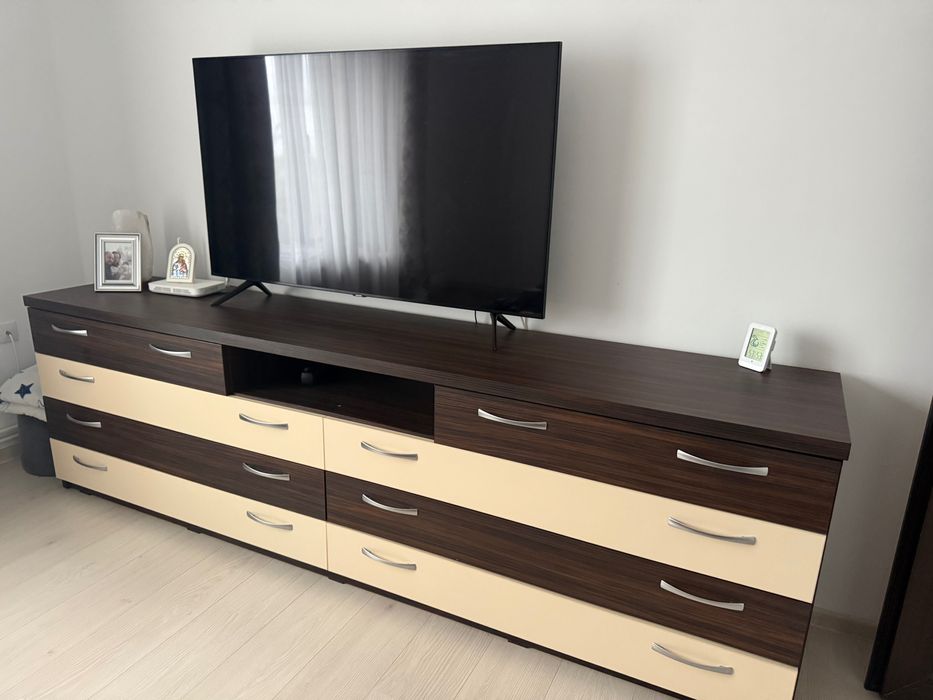 Vând comoda stare excelentă