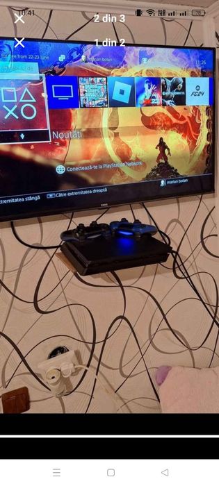 Vând ps4 cu 2 controlere