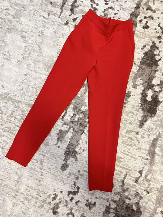 Pantaloni rosii casual office XS material calitativ