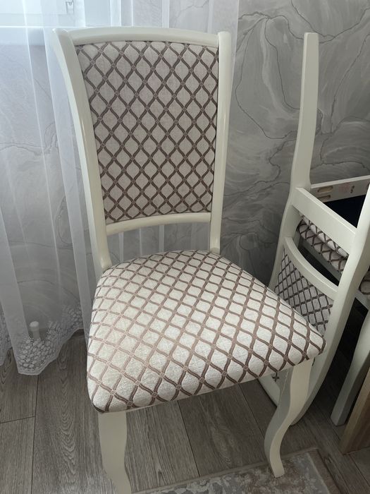 Продам Стулья 4 штуки