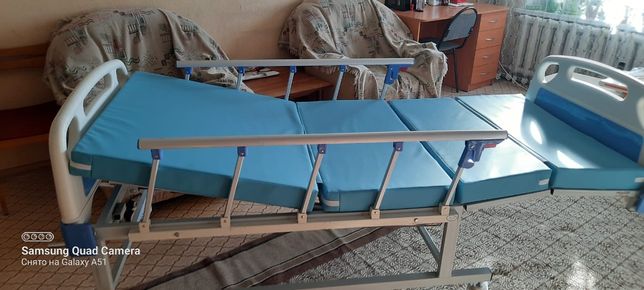 Кровать для лежащих больных