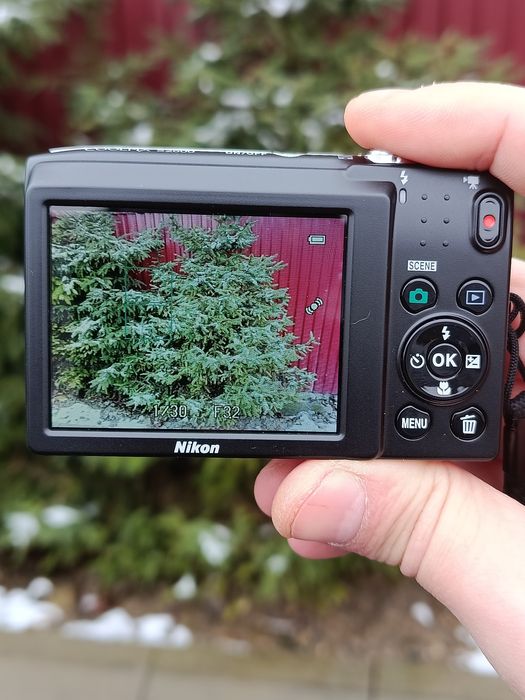 Aparat foto Nikon Coolpix S2600 14 MP fullbox