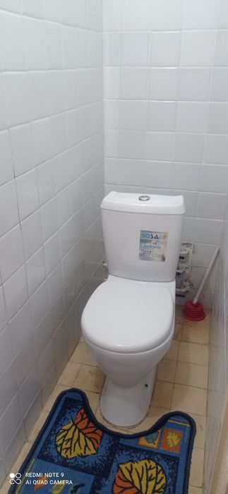 Juma shahriga yaqin joylashgan dom sotiladi 2 etaj 3 xonalik