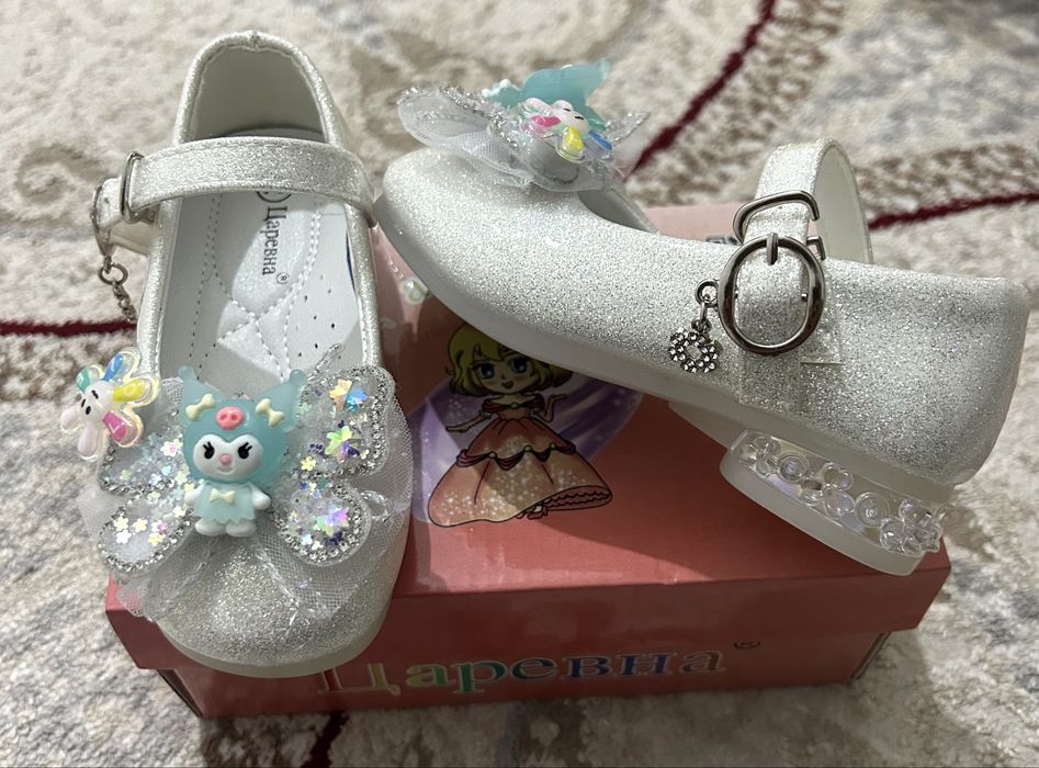 Детский туфли для девочек 24 размер отличном состоянии