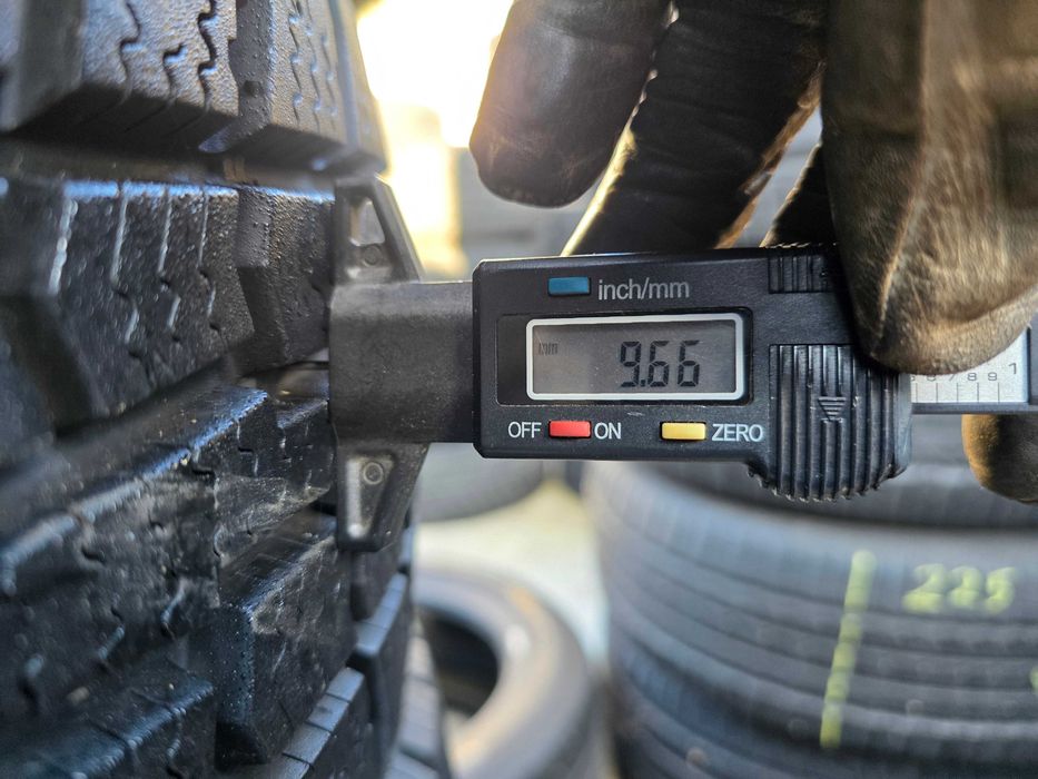 4бр Зимни гуми 205 70 15 - Cooper