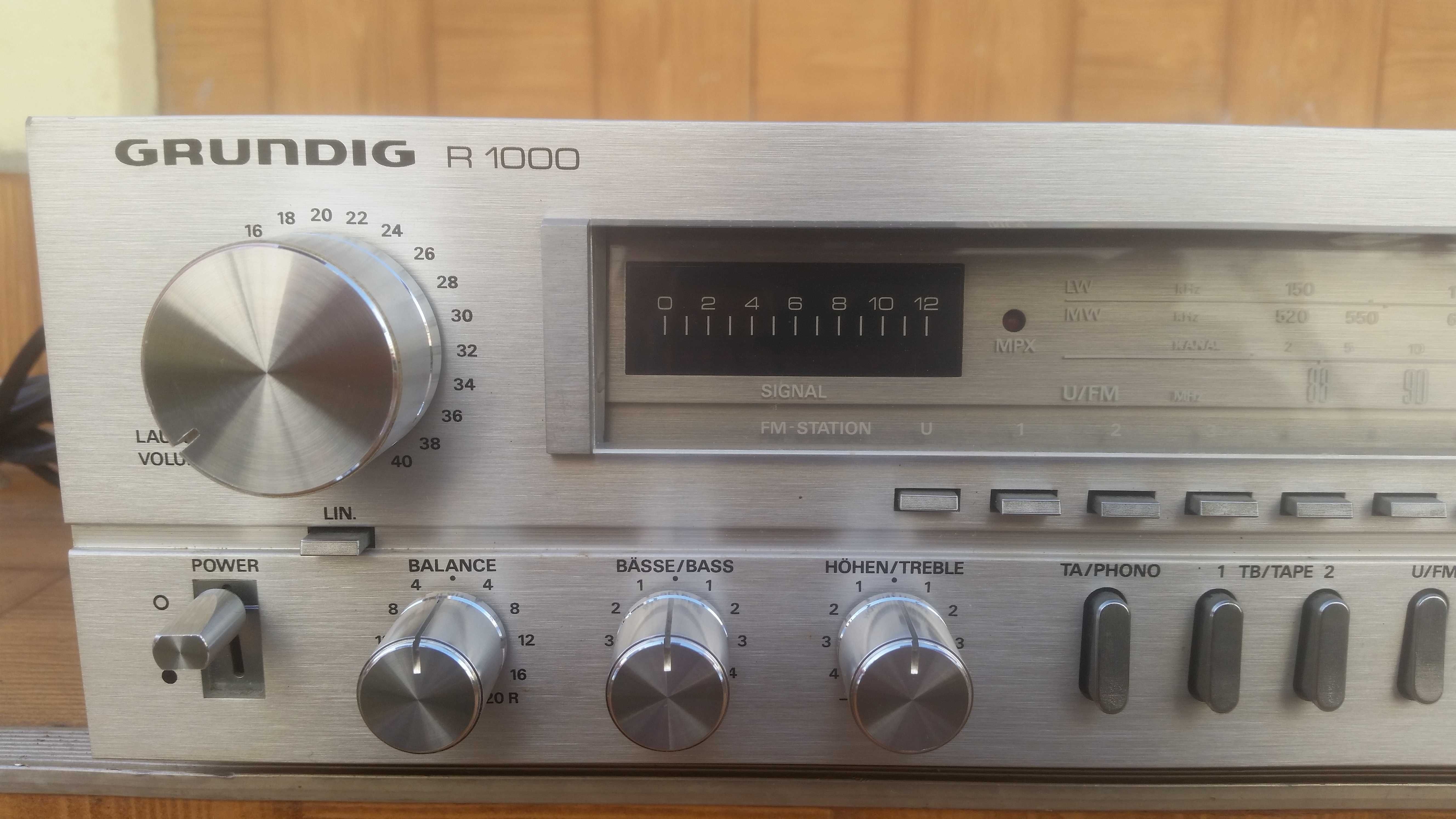Amplituner vintage Grundig R-1000