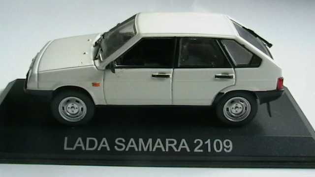 Machete Lada, Renault, Fiat, Barkas van, scara 1:43