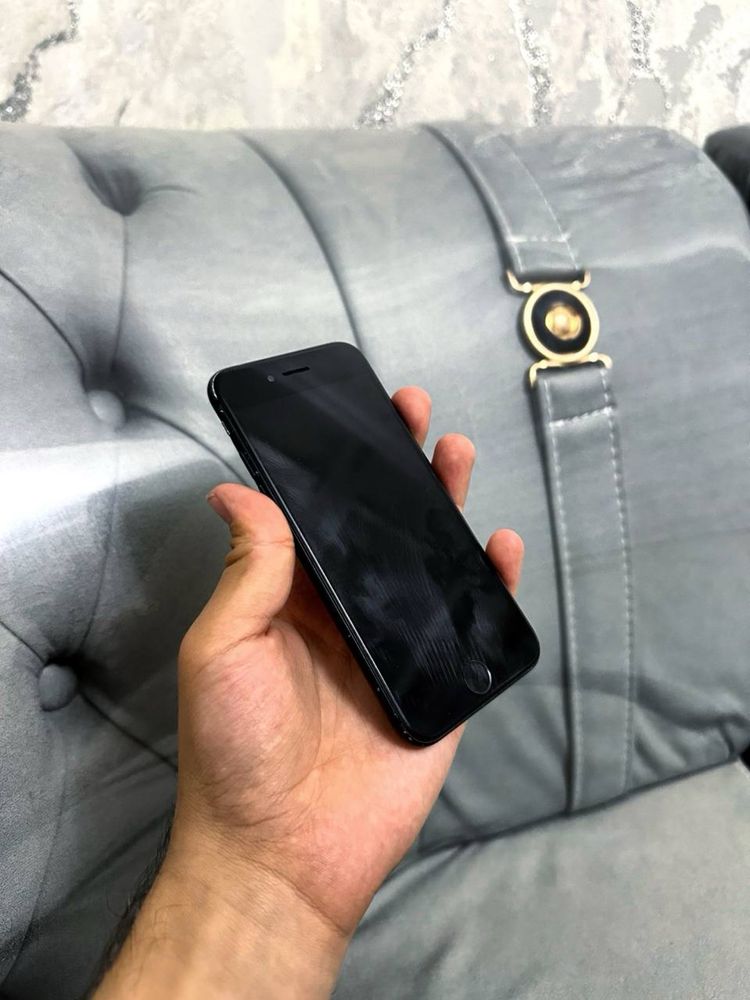 Iphone 7 srocni sotlad