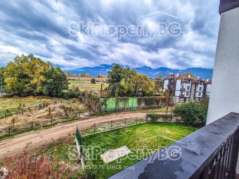 Двустаен апартамент с гледка!