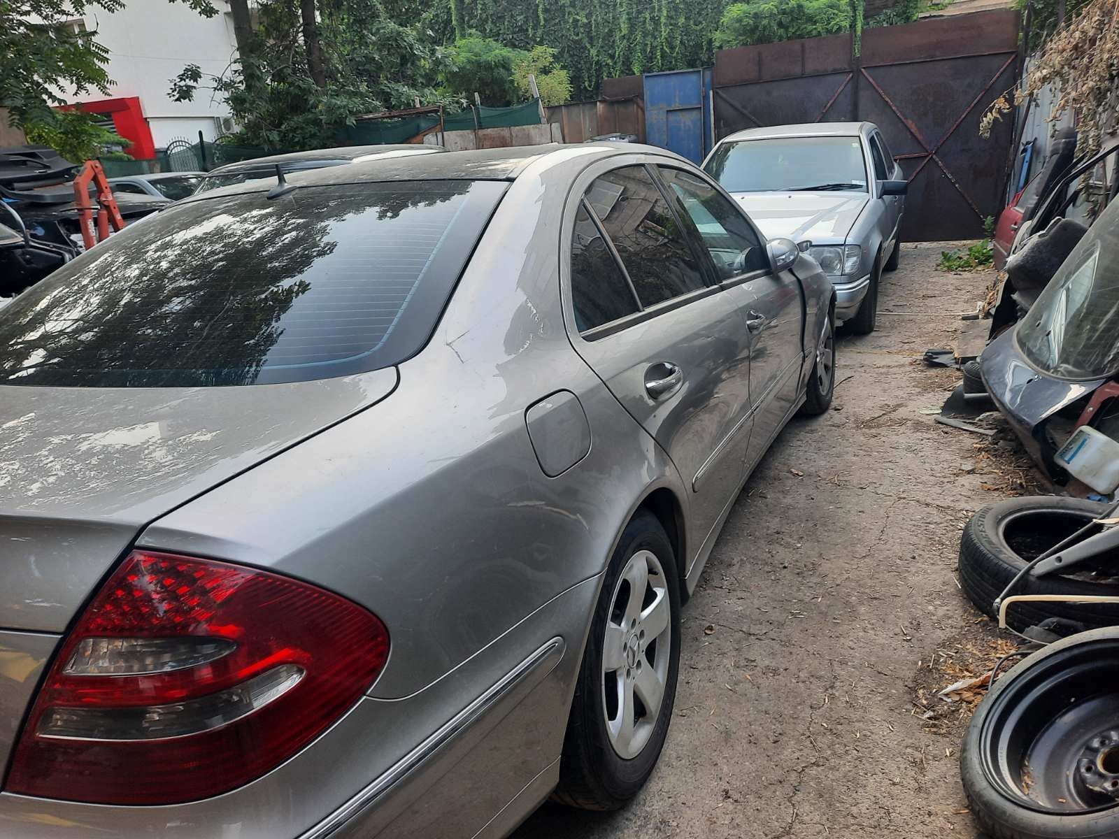 мерцедес w211 е-класа 3.2cdi на части