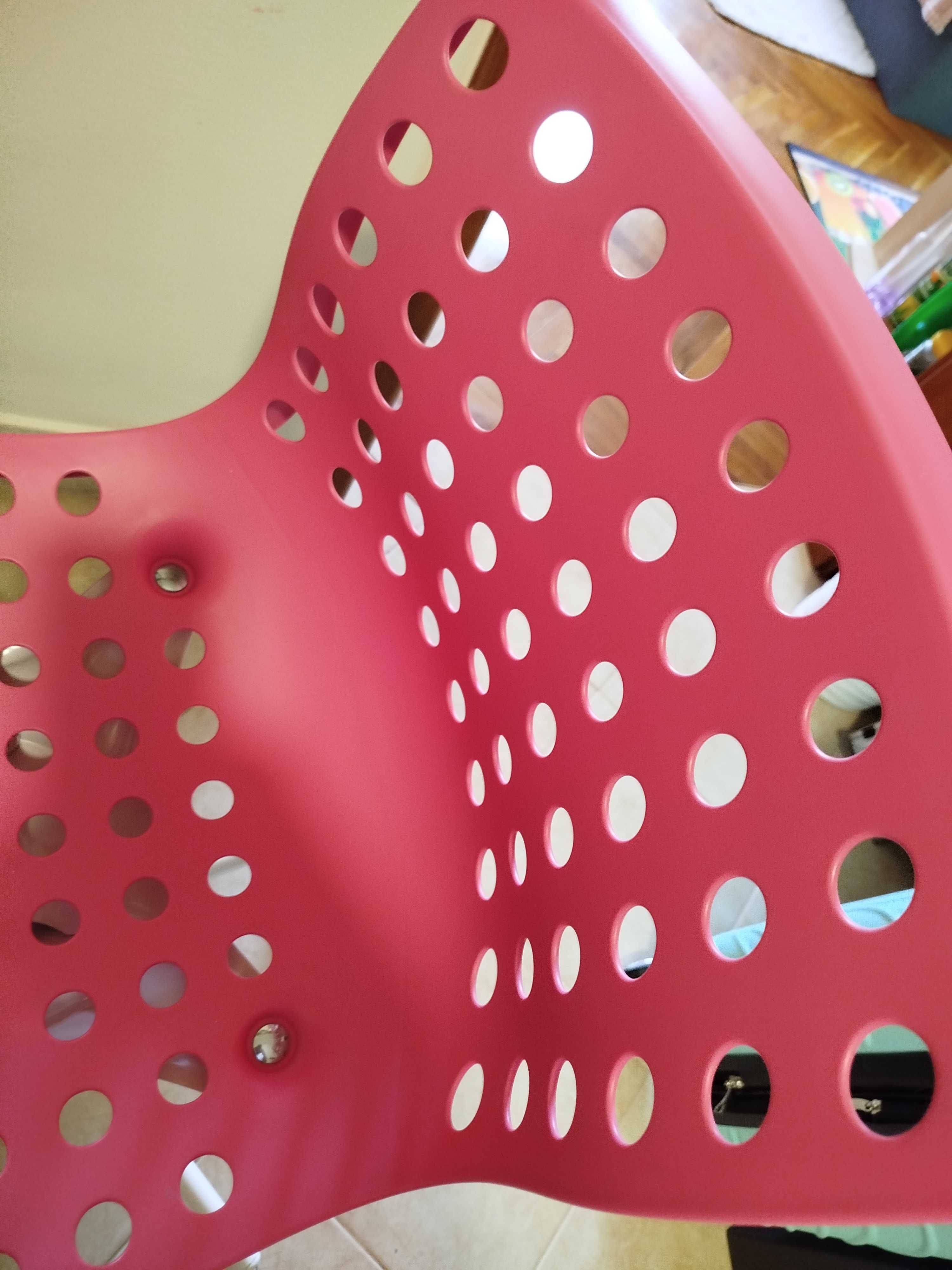 Въртящ се офис стол IKEA, розов