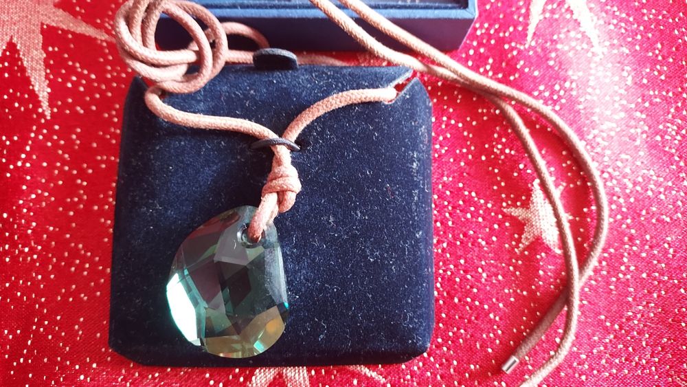 Колие на сваровски