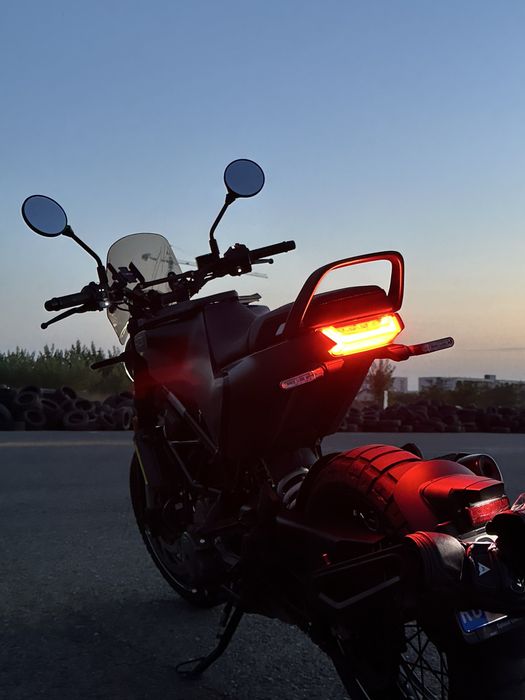 Husqvarna svartpilen 401