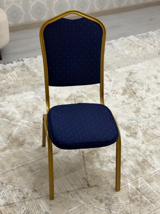 Продаются стулья 5500 тг .