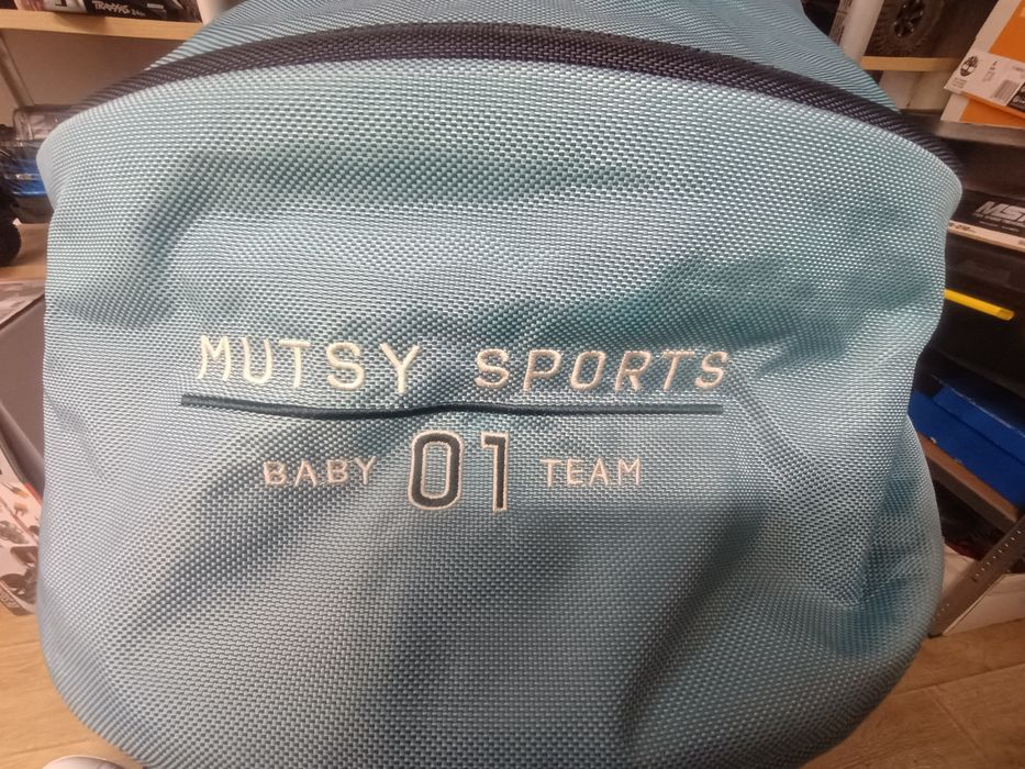 Бебешко кошче mutsy traveller