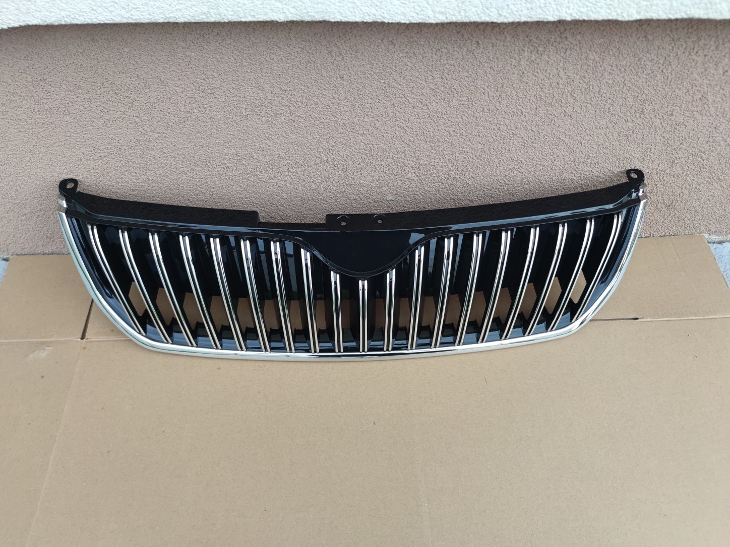 Grila radiator Skoda Superb 2 crom 2008-2013