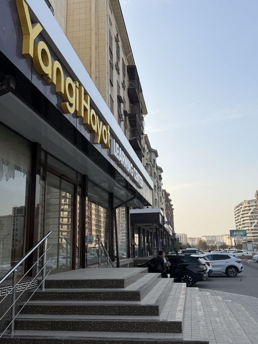 Ofis butik. Kafe. Bank