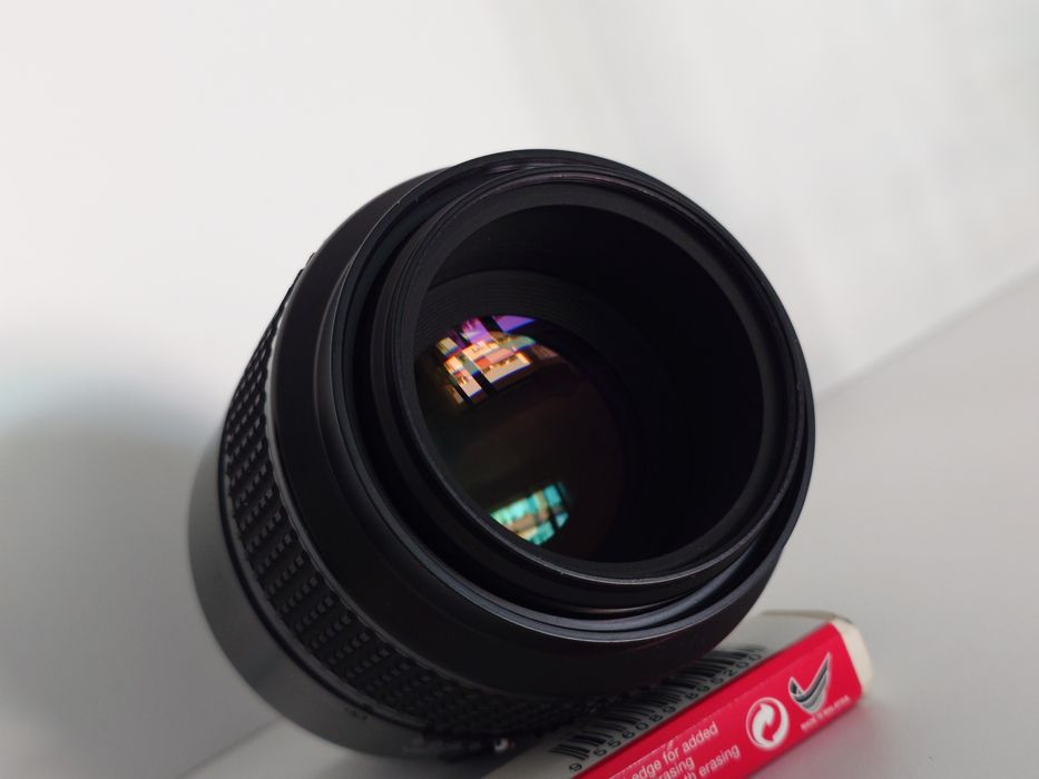 Obiectiv MACRO 1:1 Nikon AF 105mm f/2.8 D Micro - NIKKOR