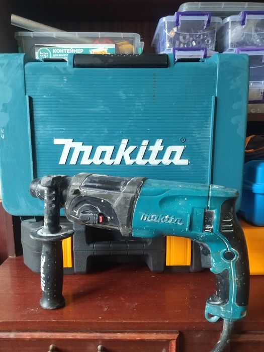 Перфоратор Макита