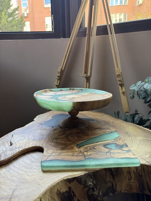 Фруктиера и Дъска за рязане - дърво и епоксидна смола