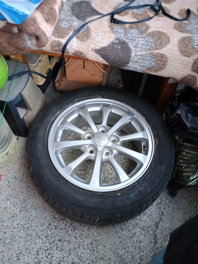 Джанти Mitsubishi 16