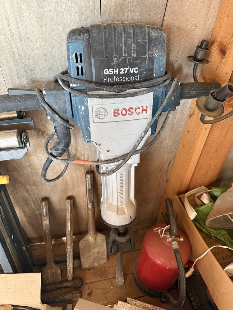 Bosch GSH 27 VC къртач канго бош