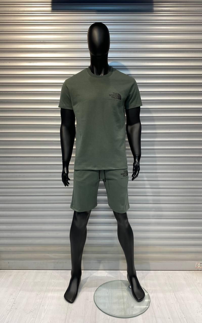 Нова колекция!Летни мъжки екипи-The North Face, Boss,EA7,Gucci, Nike