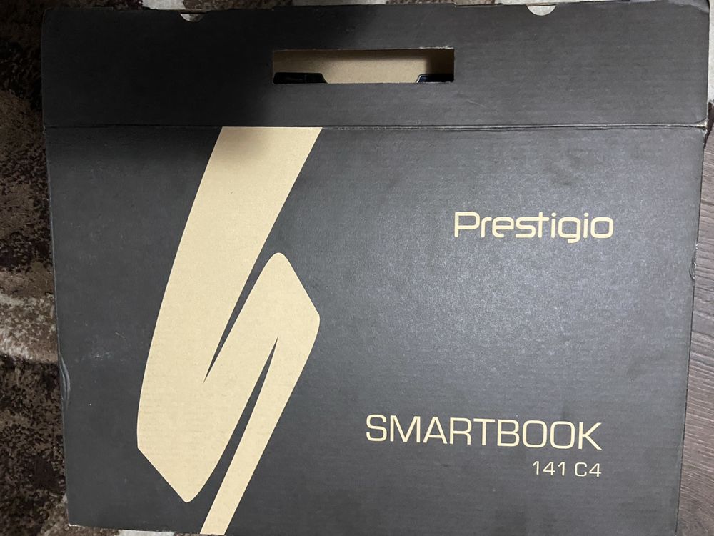 Laptop ultraportabil prestigio smartbook