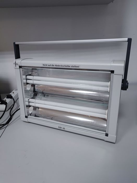 Aparat de bronzat acasa terapie UV Dr. Honle dermalight 500 Home UVA