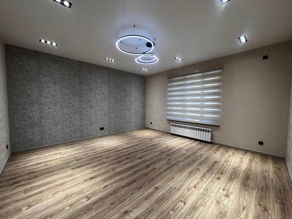 2.7сот 240м2 ТТЗ Дурмень 4 санузла 5 комнат