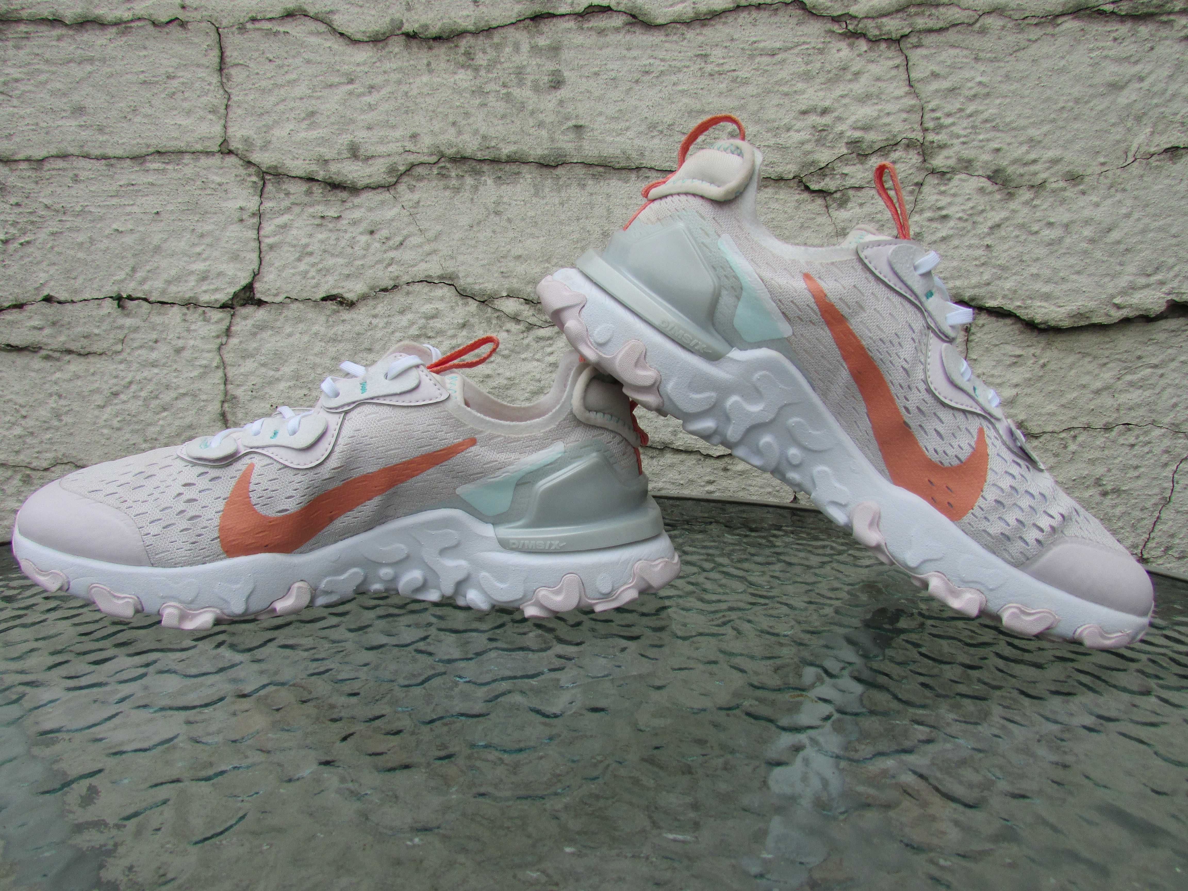 Дамски маратонки Nike React Vision Light Bliss