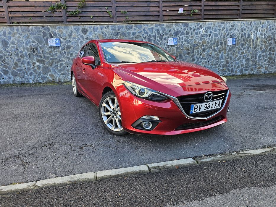 Mazda 3 / 2.2 Skyactiv