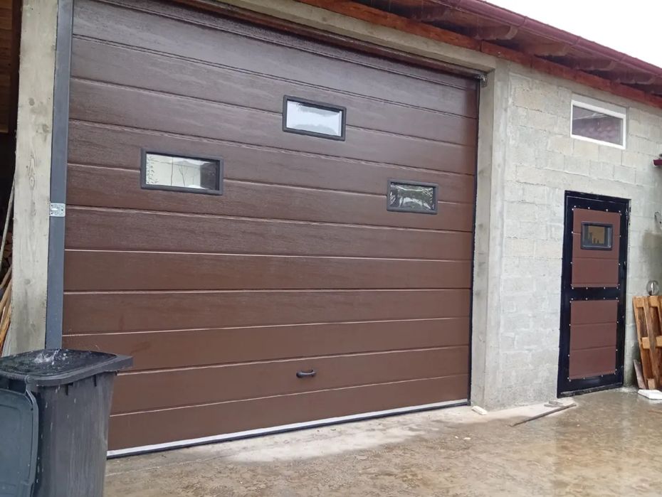 Uși de garaj și automatizări Porți
