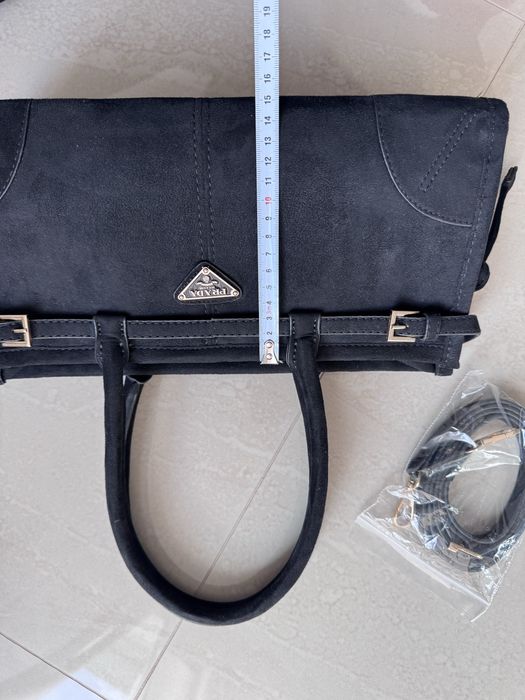 Geanta Prada piele intoarsa