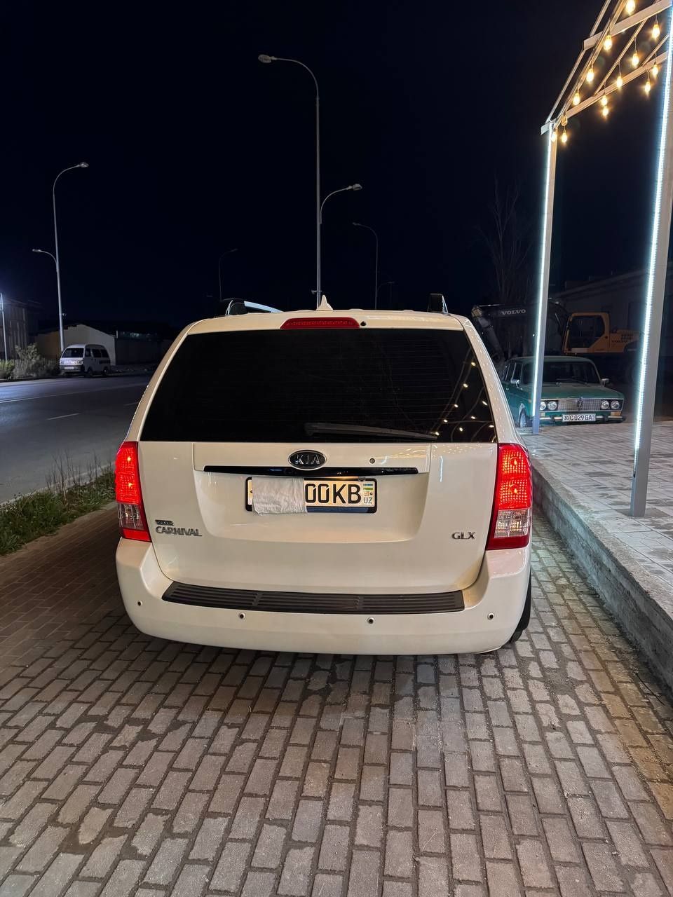 Kia carnival 2008