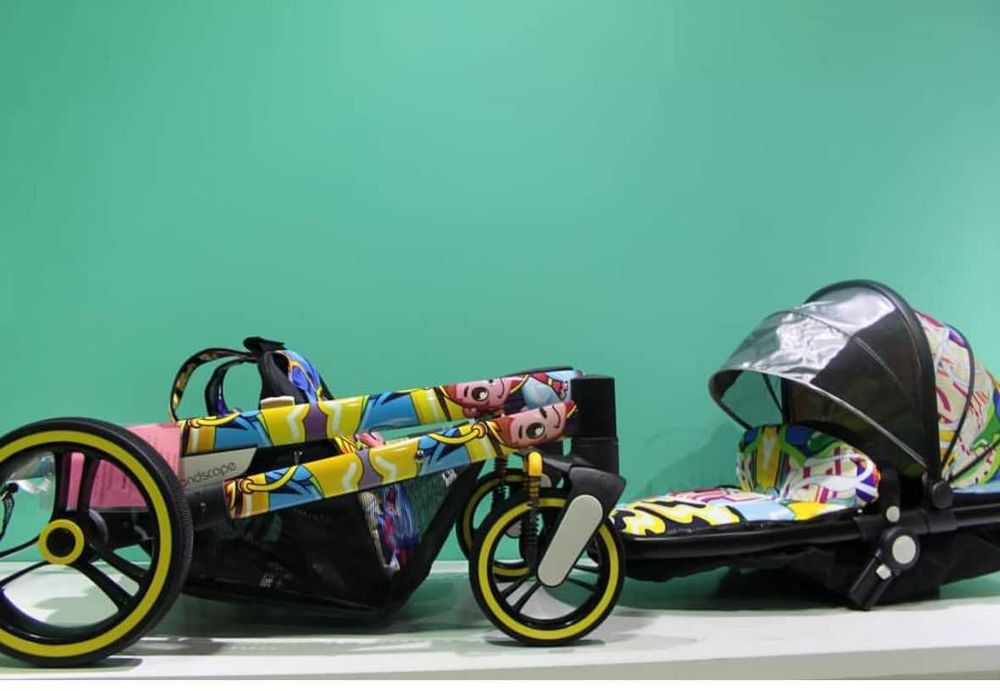 продам детскую коляску