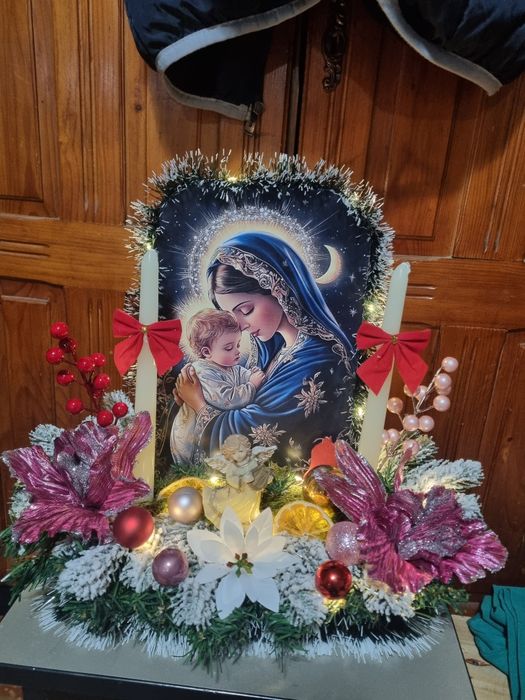 Ornamente disponibile