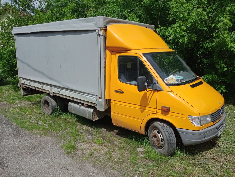 Vând piese de Mercedes Sprinter