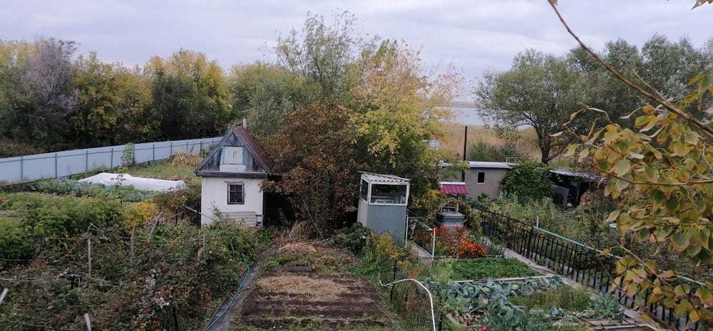 Продам дачу в обществе Мичуринец