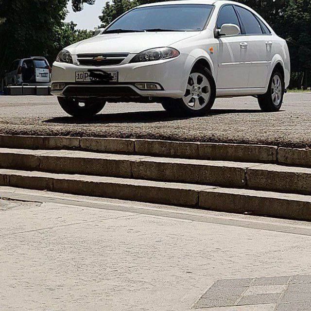 Жентра 2019 срочно сотилади.