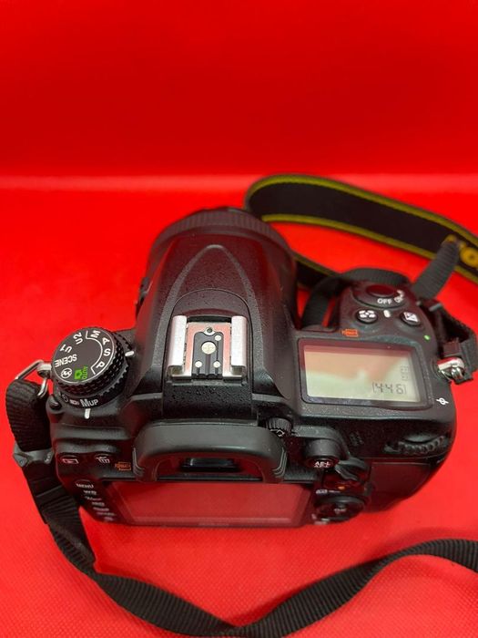 Aparat foto DSLR Nikon D7000, 16.2MP + Obiectiv DX 35mm 1:1 8G -A-