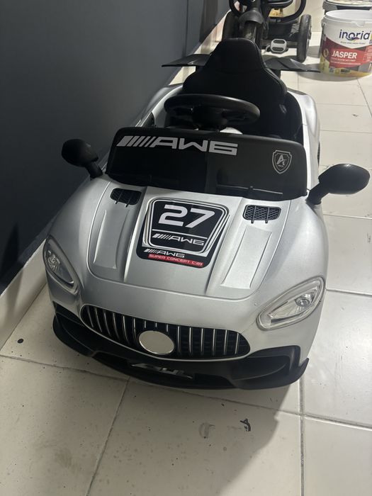 Детская машинка.