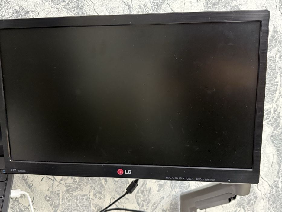 Продам Монитор LG