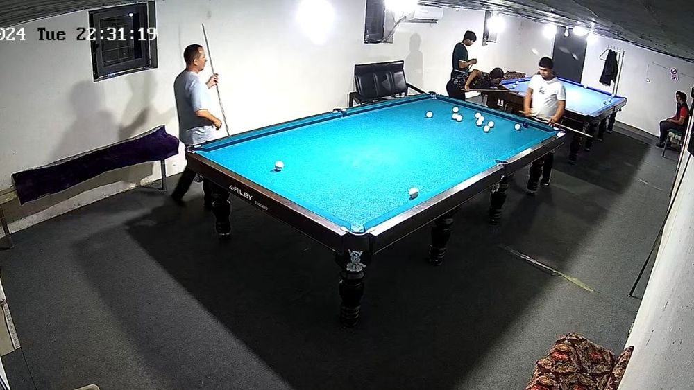 Billiard stol sotiladi