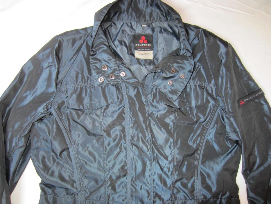 Geaca dama Peuterey, masura XXL, ploaie si vant, stare f.buna
