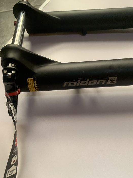 Sr Suntour Raidon 34