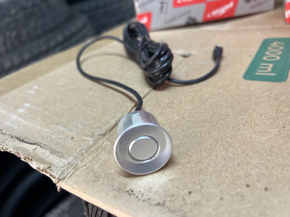 Датчик парктроника универсальный