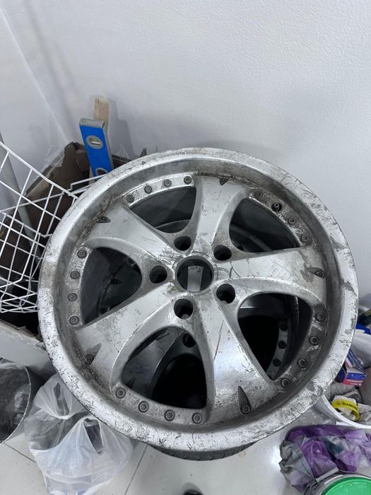 Продам титанки 19размера